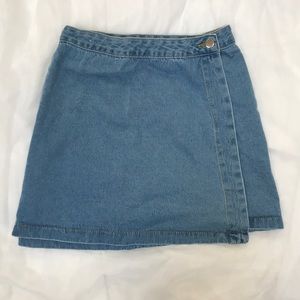 Forever 21 Denim skirt!